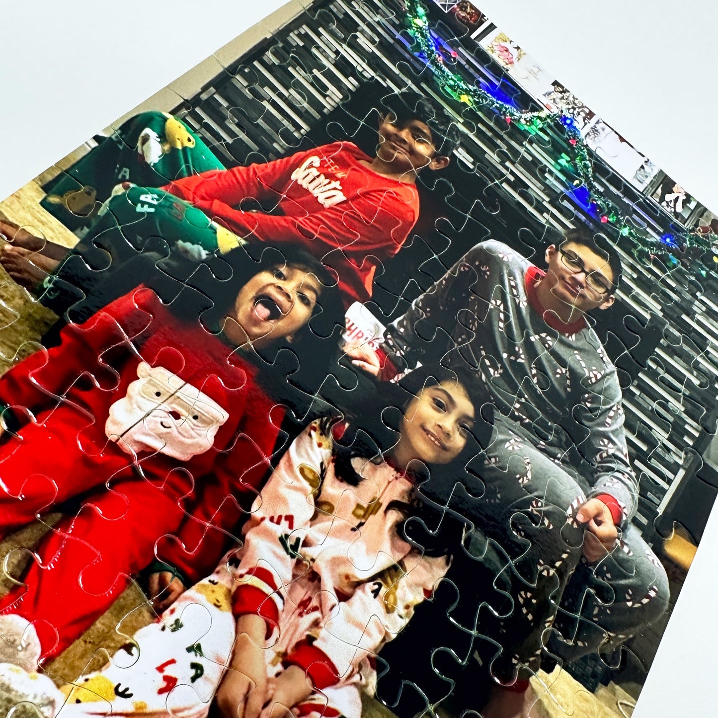 Siblings Puzzle 🧩